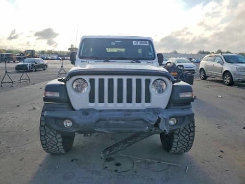 2020 Jeep Wrangler Unlimited, VIN 1C4HJXDN8LW161275. Фото 5 из 6 с аукциона Copart. Каталог авто из США OpenDataCar.