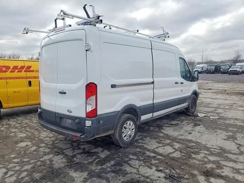 2015 Ford Transit, VIN 1FTNR2CG7FKA76392. Фото 3 из 6 с аукциона Copart. Каталог авто из США OpenDataCar.