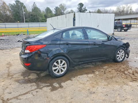 2013 Hyundai Accent, VIN KMHCU4AE1DU432867. Фото 3 з 6 з аукціону Copart. Каталог авто зі США OpenDataCar.