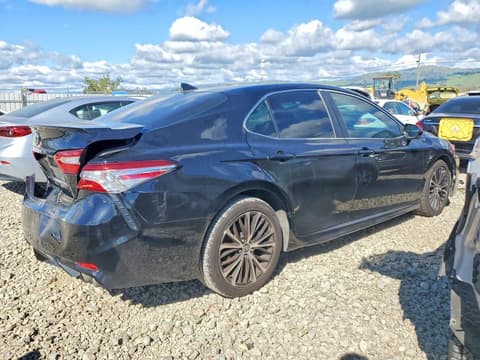 2020 Toyota Camry, VIN 4T1G11AK2LU337103. Фото 3 з 6 з аукціону Copart. Каталог авто зі США OpenDataCar.