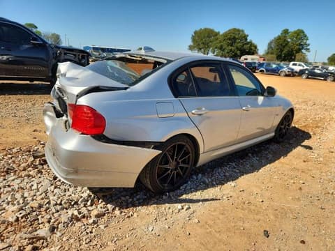 2009 Bmw 3 Series, VIN WBAPH77519NM46429. Фото 3 з 6 з аукціону Copart. Каталог авто зі США OpenDataCar.