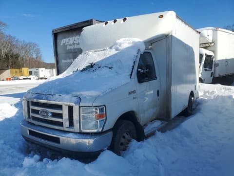 2013 Ford E-350, VIN 1FDWE3FL8DDA31117. Zdjęcie 1 z 6 z aukcji Copart. Katalog aut z USA OpenDataCar.
