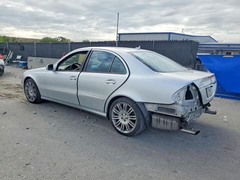 2008 Mercedes-benz E-Class, VIN WDBUF56X18B293147. Фото 2 з 6 з аукціону Copart. Каталог авто зі США OpenDataCar.