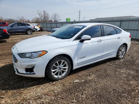 2019 Ford Fusion, VIN 3FA6P0LU4KR204667. Фото 1 з 6 з аукціону Copart. Каталог авто зі США OpenDataCar.