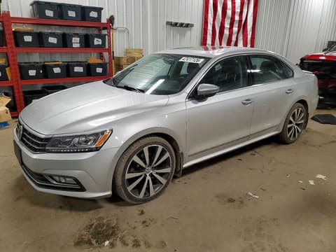 2016 Volkswagen Passat, VIN 1VWBT7A36GC045306. Фото 1 з 6 з аукціону Copart. Каталог авто зі США OpenDataCar.