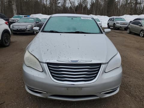 2012 Chrysler 200, VIN 1C3CCBBG9CN239522. Фото 5 з 6 з аукціону Copart. Каталог авто зі США OpenDataCar.