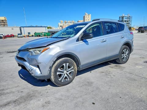 2018 Toyota RAV4, VIN JTMZFREV6JJ201055. Фото 1 з 6 з аукціону Copart. Каталог авто зі США OpenDataCar.