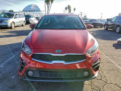 2021 Kia Forte, VIN 3KPF24AD4ME286865. Фото 5 из 6 с аукциона Copart. Каталог авто из США OpenDataCar.