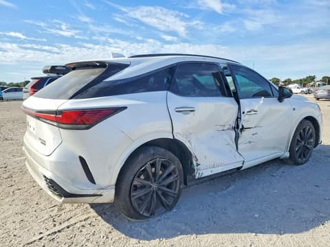 2023 Lexus RX 500h, VIN 2T2BCMEA1PC006622. Фото 3 из 6 с аукциона Copart. Каталог авто из США OpenDataCar.