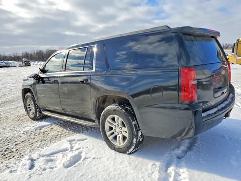2016 Chevrolet Suburban, VIN 1GNSKHKCXGR100743. Фото 2 з 6 з аукціону Copart. Каталог авто зі США OpenDataCar.