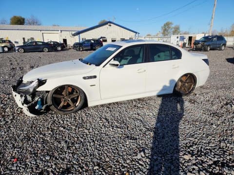2006 Bmw M5, VIN WBSNB93536B584881. Фото 1 з 6 з аукціону Copart. Каталог авто зі США OpenDataCar.