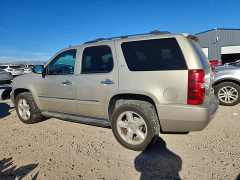 2013 Chevrolet Tahoe, VIN 1GNSKCE07DR289397. Фото 2 з 6 з аукціону Copart. Каталог авто зі США OpenDataCar.