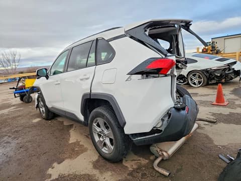 2024 Toyota RAV4, VIN 2T3W1RFV2RW326356. Фото 2 з 6 з аукціону Copart. Каталог авто зі США OpenDataCar.