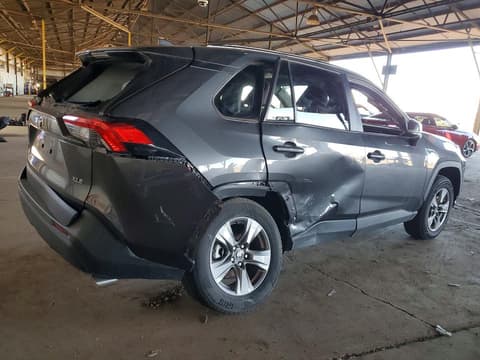 2025 Toyota RAV4, VIN 2T3W1RFV8SW378757. Фото 3 з 6 з аукціону Copart. Каталог авто зі США OpenDataCar.