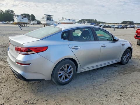 2020 Kia Optima, VIN 5XXGT4L36LG437555. Фото 3 з 6 з аукціону Copart. Каталог авто зі США OpenDataCar.