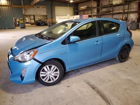 2015 Toyota Prius C, VIN JTDKDTB32F1096769. Фото 1 з 6 з аукціону Copart. Каталог авто зі США OpenDataCar.