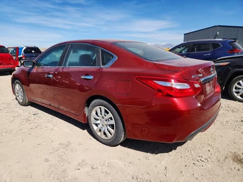 2016 Nissan Altima, VIN 1N4AL3AP1GC224840. Фото 2 з 6 з аукціону Copart. Каталог авто зі США OpenDataCar.