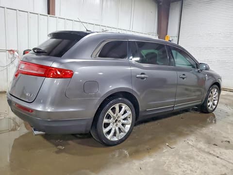 2010 Lincoln MKT, VIN 2LMHJ5FR1ABJ12504. Фото 3 из 6 с аукциона Copart. Каталог авто из США OpenDataCar.