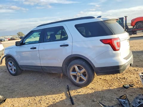 2018 Ford Explorer, VIN 1FM5K7B83JGB88884. Фото 2 з 6 з аукціону Copart. Каталог авто зі США OpenDataCar.