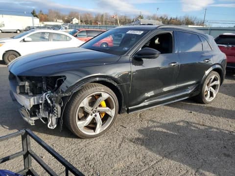 2023 Audi e-tron S, VIN WA1VCBGE4PB005267. Фото 1 з 6 з аукціону Copart. Каталог авто зі США OpenDataCar.