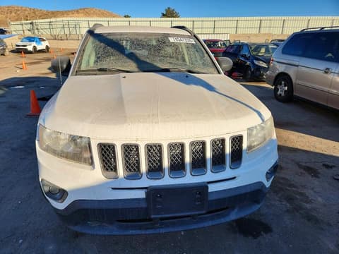 2016 Jeep Compass, VIN 1C4NJCBAXGD806148. Фото 5 з 6 з аукціону Copart. Каталог авто зі США OpenDataCar.
