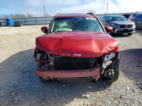 2016 Jeep Compass, VIN 1C4NJDEB3GD795679. Фото 5 з 6 з аукціону Copart. Каталог авто зі США OpenDataCar.