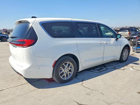 2024 Chrysler Pacifica, VIN 2C4RC1BG0RR113237. Фото 3 з 6 з аукціону Copart. Каталог авто зі США OpenDataCar.