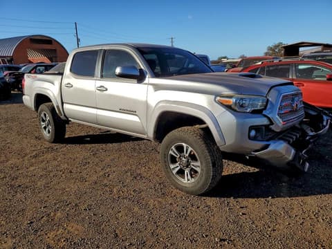 2016 Toyota Tacoma, VIN 3TMCZ5AN6GM014745. Фото 4 з 6 з аукціону Copart. Каталог авто зі США OpenDataCar.