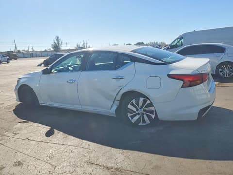 2020 Nissan Altima, VIN 1N4BL4BV1LC248640. Фото 2 з 6 з аукціону Copart. Каталог авто зі США OpenDataCar.