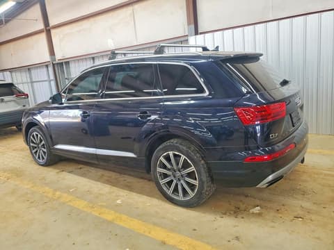 2017 Audi Q7, VIN WA1LAAF76HD035161. Фото 2 з 6 з аукціону Copart. Каталог авто зі США OpenDataCar.
