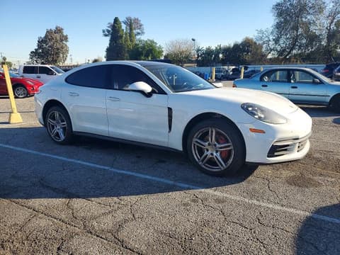 2017 Porsche Panamera, VIN WP0AA2A79HL100942. Фото 4 з 6 з аукціону Copart. Каталог авто зі США OpenDataCar.