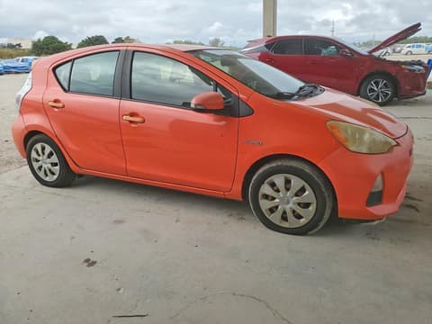 2012 Toyota Prius C, VIN JTDKDTB39C1003905. Фото 4 з 6 з аукціону Copart. Каталог авто зі США OpenDataCar.