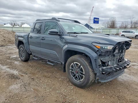 2025 Toyota Tacoma, VIN 3TYLC5LN0ST025798. Фото 4 з 6 з аукціону Copart. Каталог авто зі США OpenDataCar.