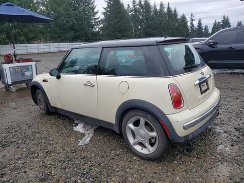 2003 Mini Cooper, VIN WMWRC33413TE18200. Zdjęcie 2 z 6 z aukcji Copart. Katalog aut z USA OpenDataCar.