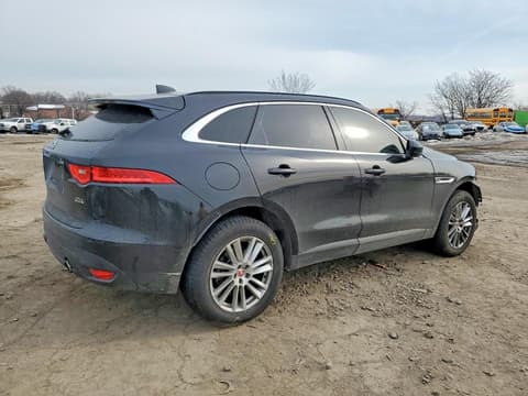 2017 Jaguar F-Pace, VIN SADCK2BV6HA064596. Фото 3 з 6 з аукціону Copart. Каталог авто зі США OpenDataCar.
