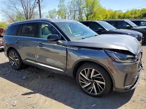 2025 Lincoln Aviator, VIN 5LM5J7XC4SGL11395. Фото 4 из 6 с аукциона Copart. Каталог авто из США OpenDataCar.