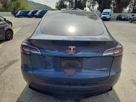 2022 Tesla Model Y, VIN 7SAYGDEE0NF556802. Фото 6 з 6 з аукціону Copart. Каталог авто зі США OpenDataCar.