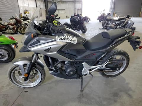 2016 Honda NC700, VIN JH2RC8746GK000161. Фото 3 з 6 з аукціону Copart. Каталог авто зі США OpenDataCar.