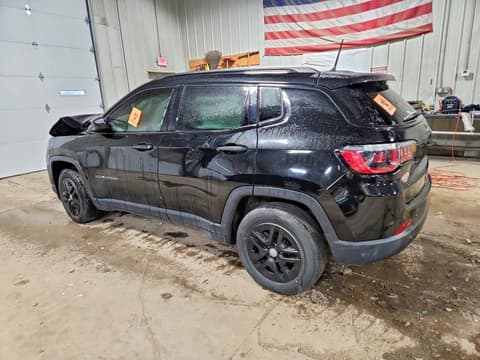 2018 Jeep Compass, VIN 3C4NJCAB7JT140605. Фото 2 з 6 з аукціону Copart. Каталог авто зі США OpenDataCar.