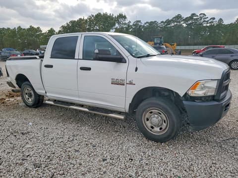 2017 Ram 2500, VIN 3C6UR4CL8HG552851. Фото 4 з 6 з аукціону Copart. Каталог авто зі США OpenDataCar.