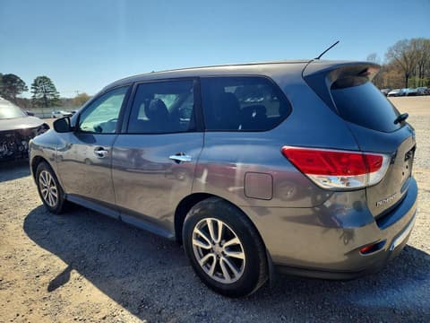 2015 Nissan Pathfinder, VIN 5N1AR2MN9FC615905. Фото 2 з 6 з аукціону Copart. Каталог авто зі США OpenDataCar.