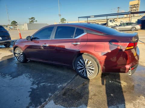 2024 Nissan Altima, VIN 1N4BL4DV3RN338057. Zdjęcie 2 z 6 z aukcji Copart. Katalog aut z USA OpenDataCar.