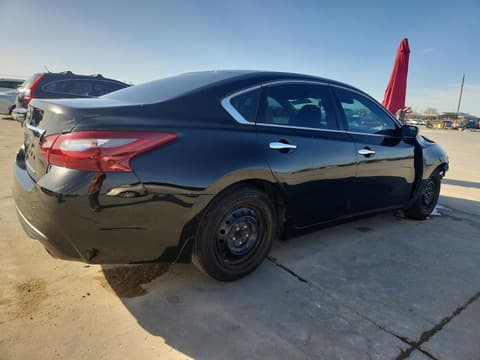 2018 Nissan Altima, VIN 1N4AL3AP4JC223110. Фото 3 з 6 з аукціону Copart. Каталог авто зі США OpenDataCar.