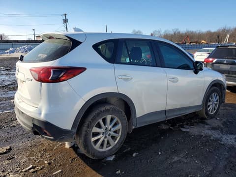 2014 Mazda CX-5, VIN JM3KE2BE1E0425174. Фото 3 з 6 з аукціону Copart. Каталог авто зі США OpenDataCar.