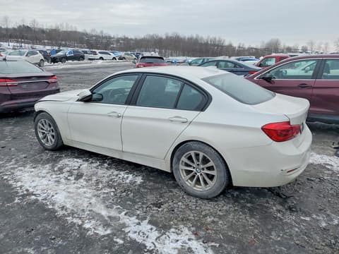 2017 Bmw 3 Series, VIN WBA8E5G34HNU44642. Фото 2 з 6 з аукціону Copart. Каталог авто зі США OpenDataCar.