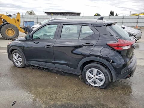 2024 Nissan Kicks, VIN 3N1CP5BV5RL590889. Фото 2 з 6 з аукціону Copart. Каталог авто зі США OpenDataCar.