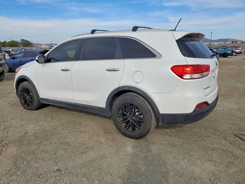 2016 Kia Sorento, VIN 5XYPG4A50GG095000. Фото 2 из 6 с аукциона Copart. Каталог авто из США OpenDataCar.