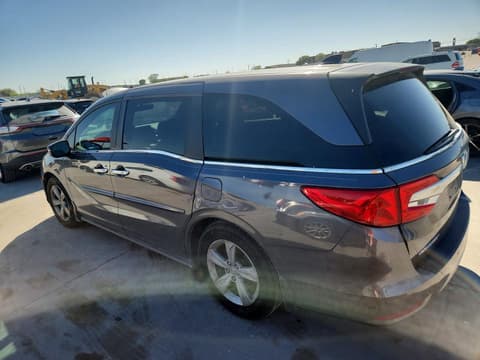 2019 Honda Odyssey, VIN 5FNRL6H75KB017674. Фото 2 з 6 з аукціону Copart. Каталог авто зі США OpenDataCar.