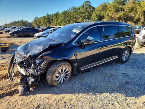 2018 Chrysler Pacifica, VIN 2C4RC1EG2JR293448. Фото 1 з 6 з аукціону Copart. Каталог авто зі США OpenDataCar.