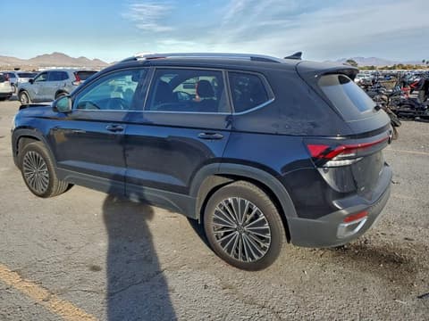 2025 Volkswagen Taos, VIN 3VVSC7B29SM011782. Фото 2 з 6 з аукціону Copart. Каталог авто зі США OpenDataCar.